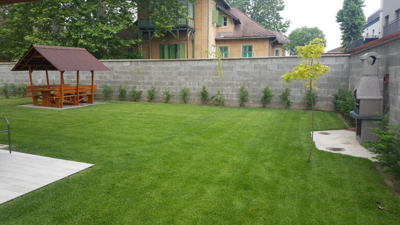 Balaton&Center Wellness Apartman Siófok Exteriör bild