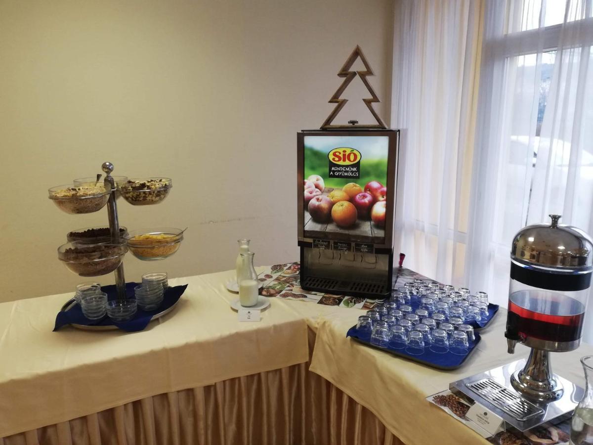 Balaton&Center Wellness Apartman Siófok Exteriör bild